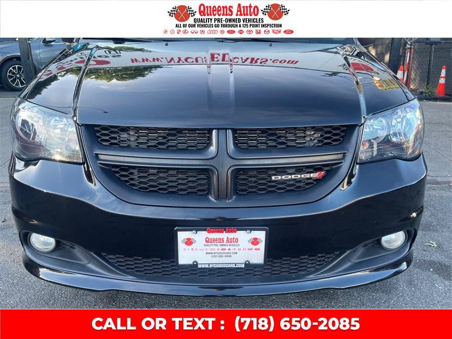 Used 2019 Dodge Grand Caravan SE FWD image 25