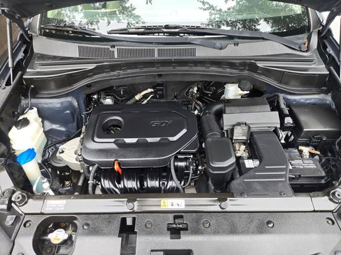 Used 2017 Hyundai Santa Fe Sport FWD image 23
