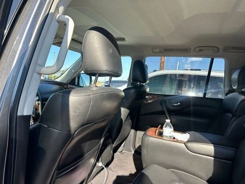 Used 2019 INFINITI QX80 Luxe image 8