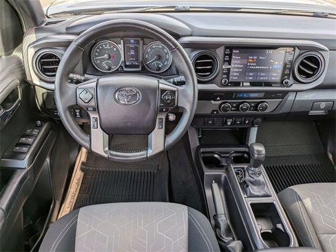 Used 2023 Toyota Tacoma TRD Sport image 16