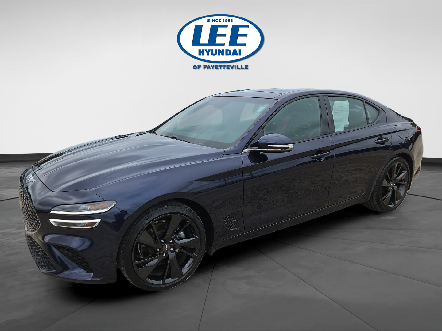 Used 2023 Genesis G70 2.0T w/ Sport Prestige Package RWD image 7