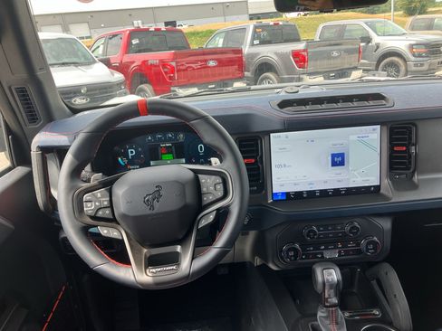 New 2026 Ford Bronco Raptor AWD/4WD image 9