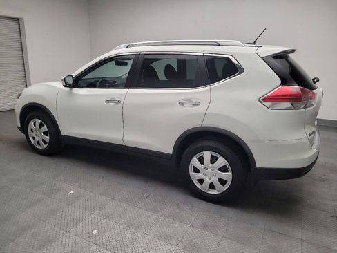 Used 2016 Nissan Rogue S w/ Appearance Package image 3