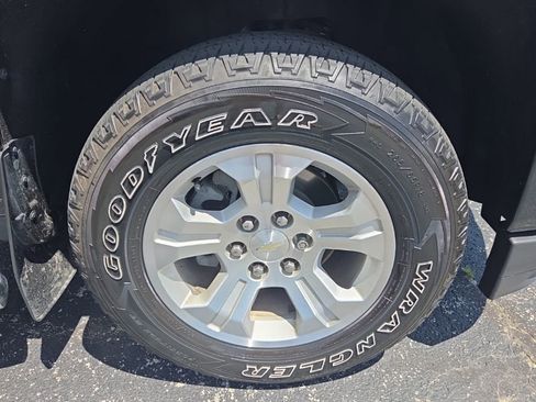 Used 2019 Chevrolet Silverado 1500 LT w/ All Star Edition AWD/4WD image 20
