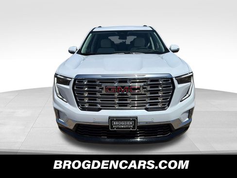 New 2026 GMC Acadia Denali AWD/4WD image 8