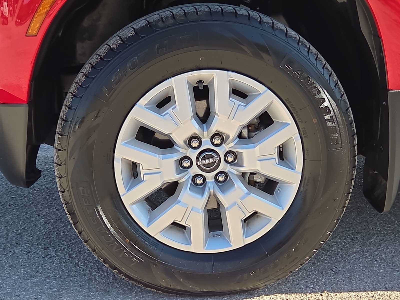 Used 2022 Nissan Frontier SV RWD image 12