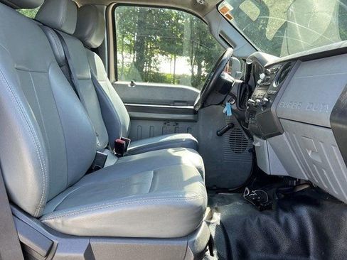 Used 2012 Ford F450 XL w/ Snow Plow Prep Pkg image 34