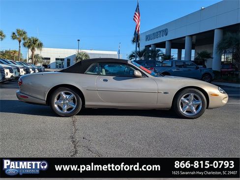 Used 1997 Jaguar XK8 Convertible image 2