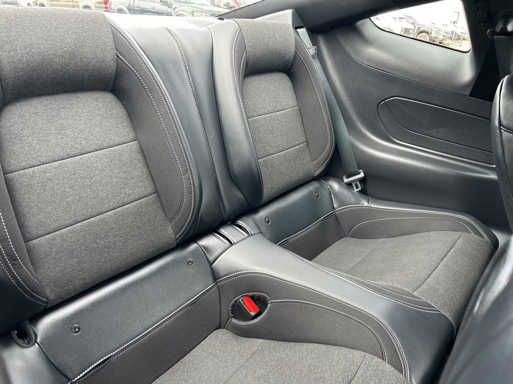 Used 2024 Ford Mustang Coupe RWD image 34