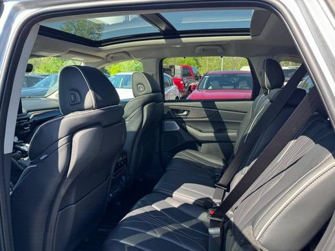 Certified 2026 Acura MDX SH-AWD w/ Advance Package image 6