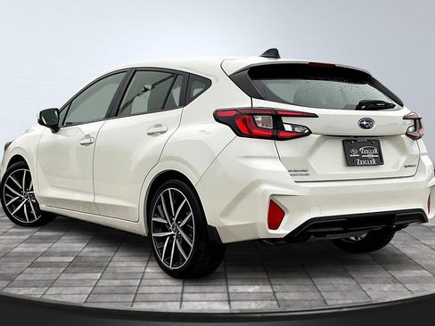 Used 2024 Subaru Impreza 2.0i Sport image 11