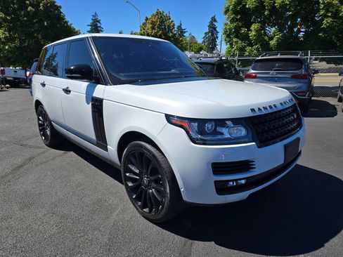 Used 2017 Land Rover Range Rover HSE AWD/4WD image 7