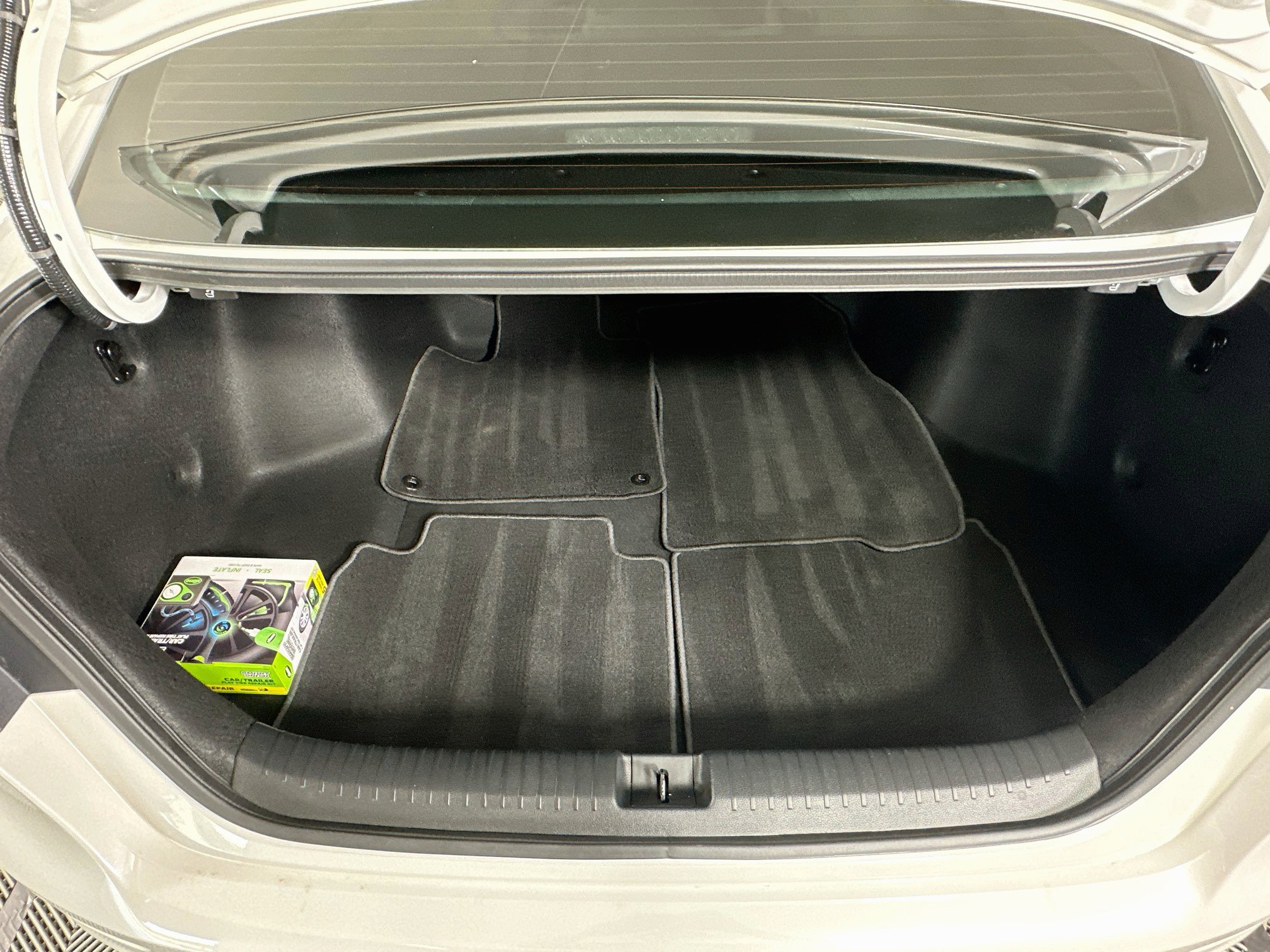 Used 2025 Honda Accord SE image 27