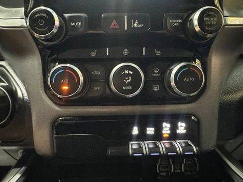 Used 2022 RAM 1500 Lone Star AWD/4WD image 14