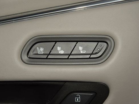Used 2024 Cadillac Escalade ESV Sport Platinum w/ LPO, ONYX Package AWD/4WD image 54