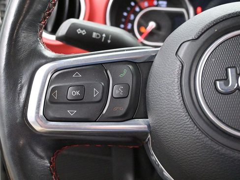 Used 2022 Jeep Gladiator Rubicon w/ LED Lighting Group AWD/4WD image 18