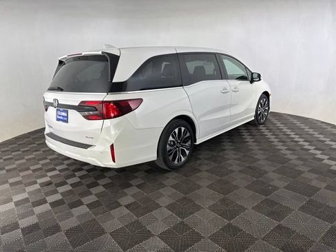 Certified 2026 Honda Odyssey Elite image 5