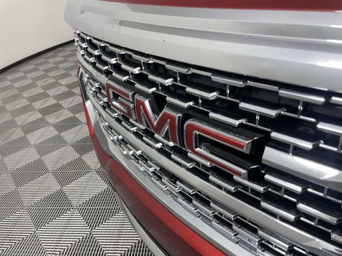 Used 2023 GMC Acadia Denali w/ Denali Ultimate Package image 31