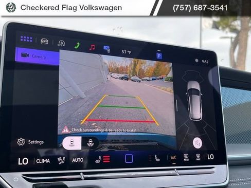 New 2026 Volkswagen Tiguan SE R-Line image 40