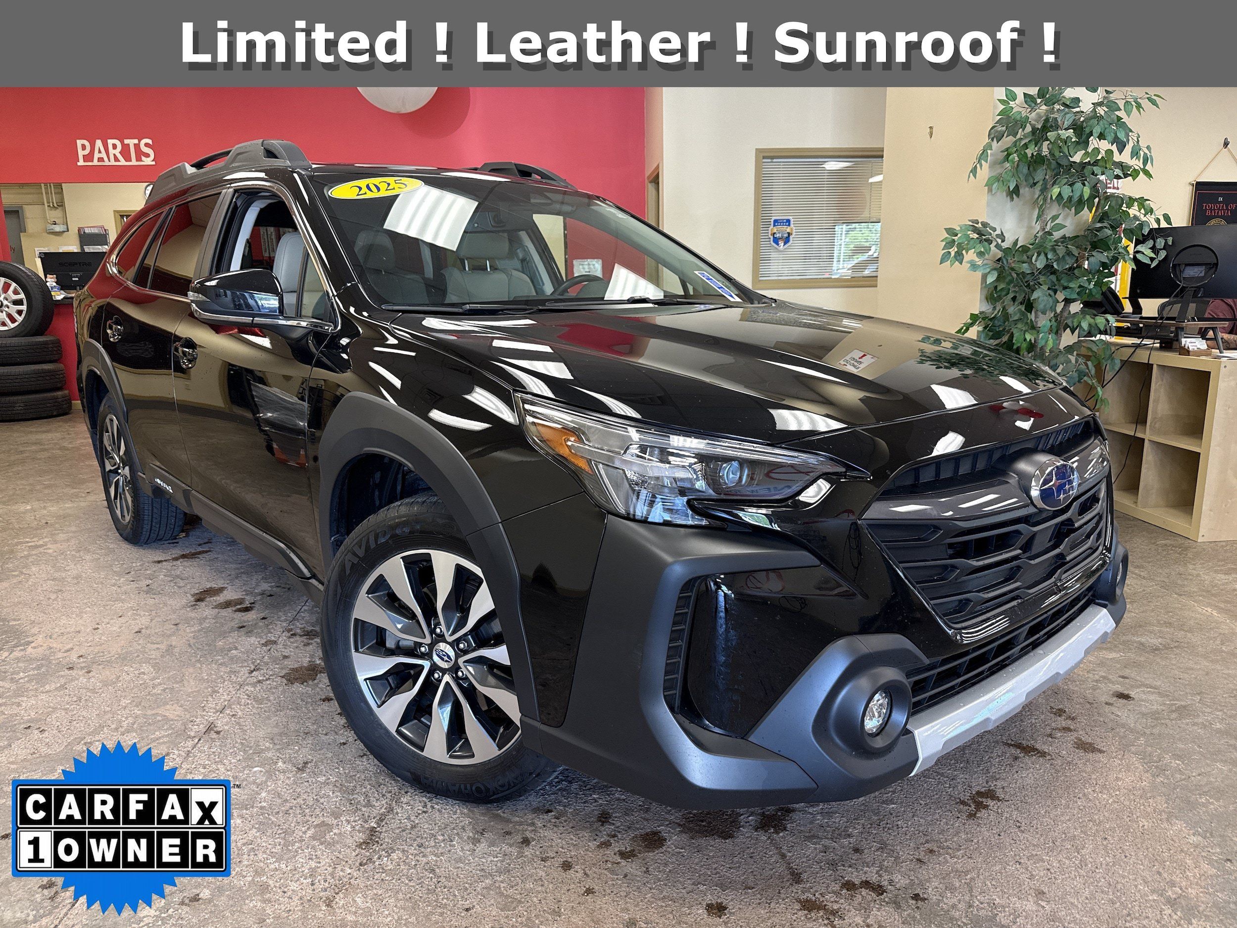 Used 2025 Subaru Outback Limited AWD/4WD image 1
