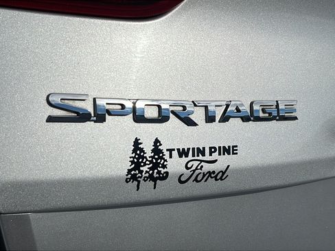Used 2017 Kia Sportage LX AWD/4WD image 26
