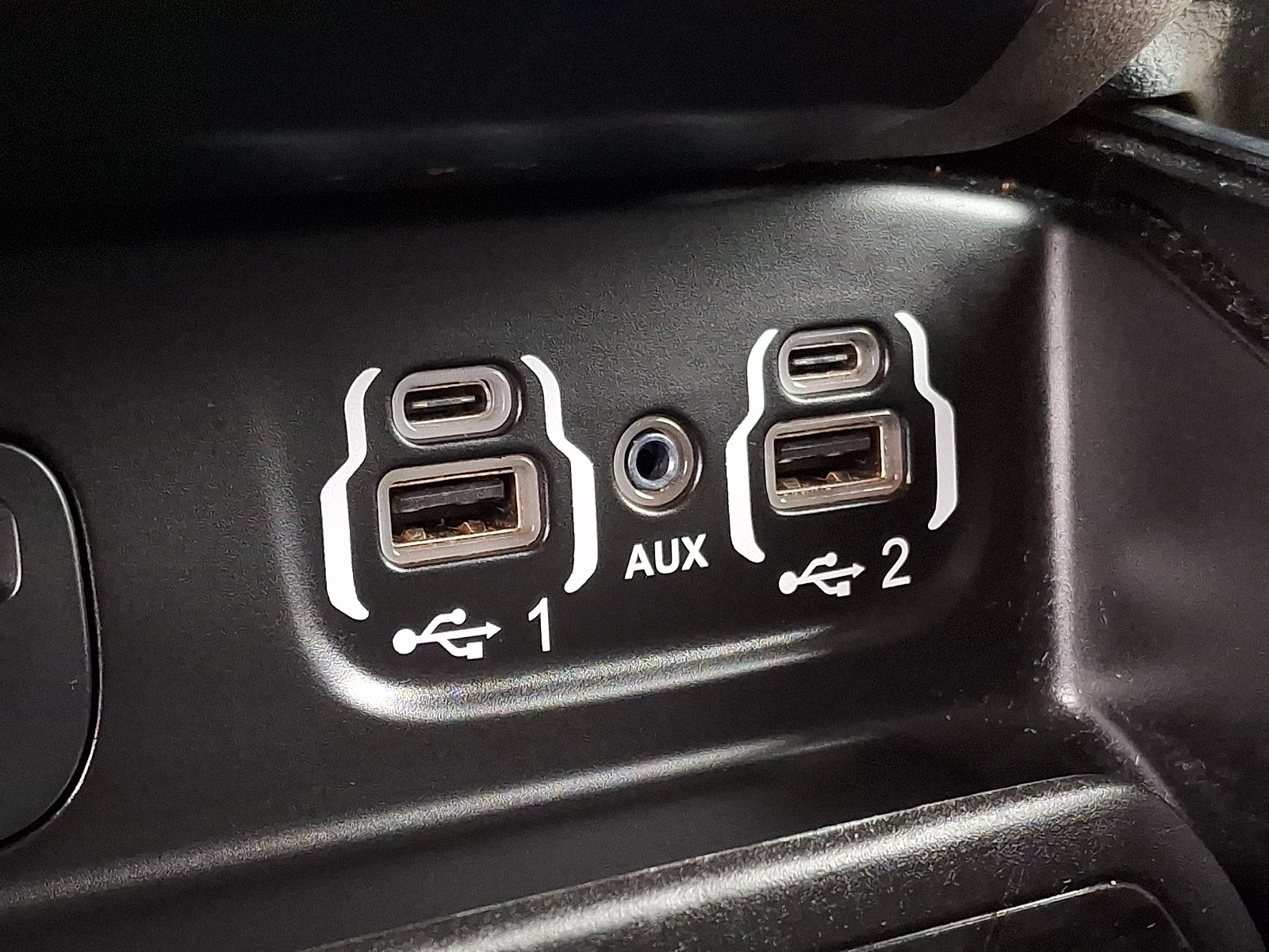 Used 2019 RAM 1500 Laramie AWD/4WD image 26