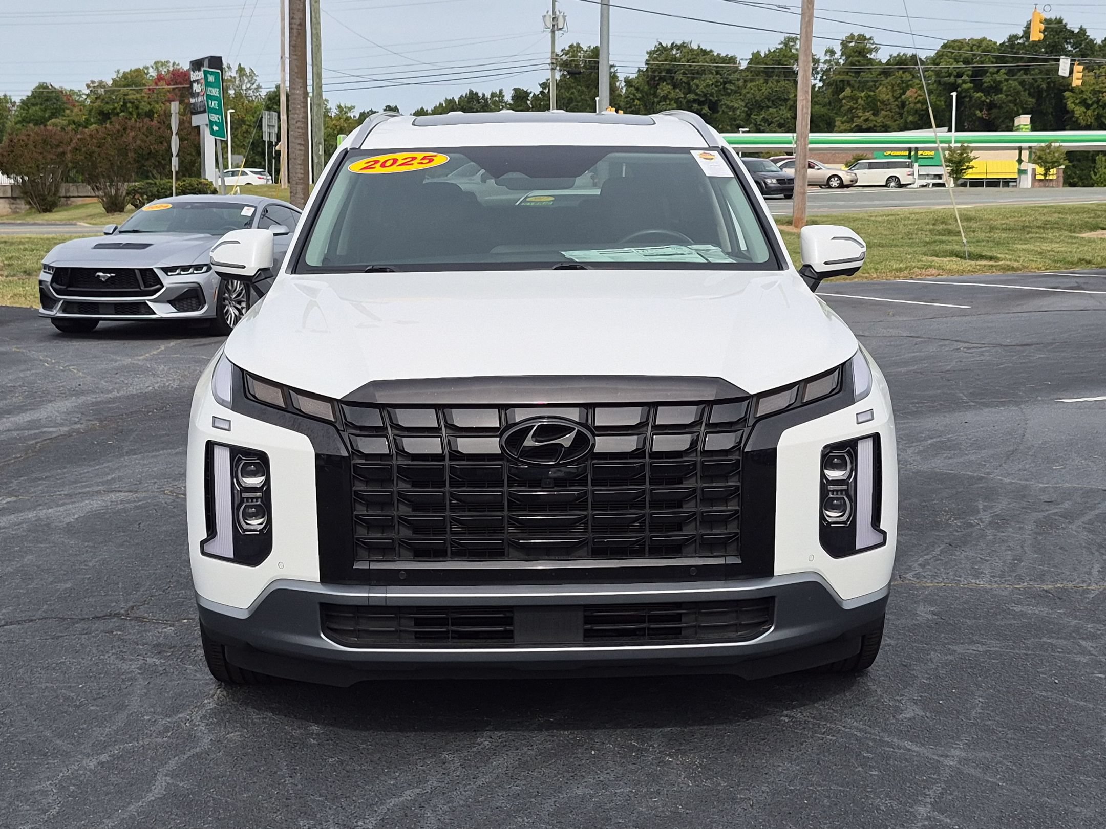 Used 2025 Hyundai Palisade Limited AWD/4WD image 8