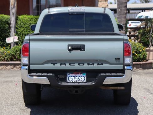 Used 2023 Toyota Tacoma TRD Off-Road AWD/4WD image 7