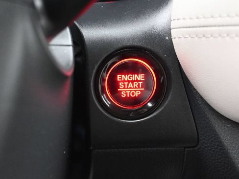 Used 2024 Honda HR-V LX image 16