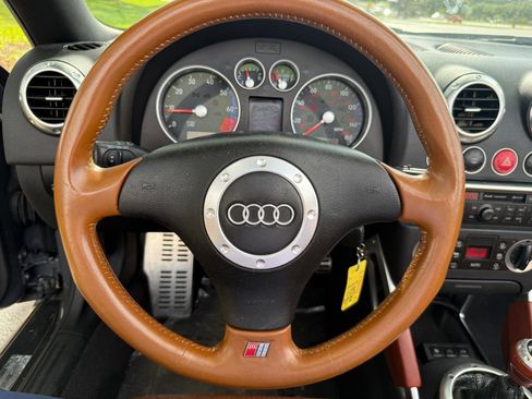 Used 2001 Audi TT 1.8T FWD image 26