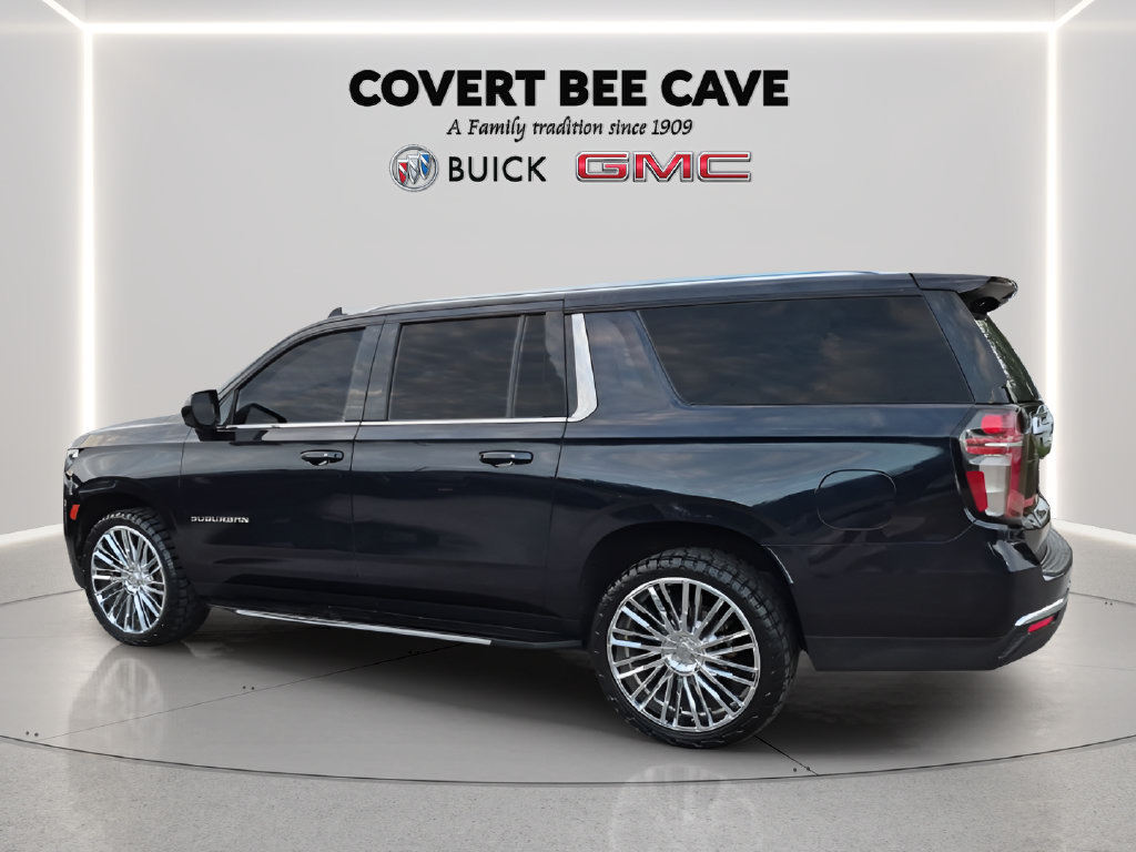 Used 2023 Chevrolet Suburban LS w/ Driver Alert Package RWD image 6