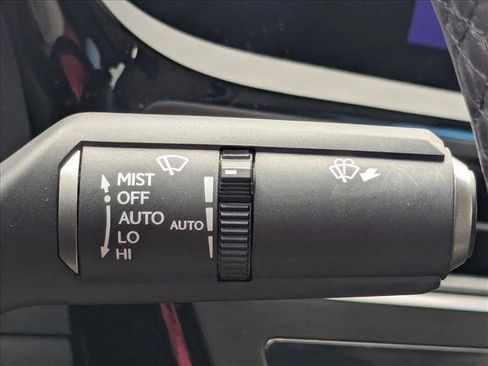 Used 2024 Lexus ES 350 w/ Premium Package FWD image 11