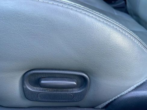 Used 2007 Mitsubishi Eclipse GT image 11