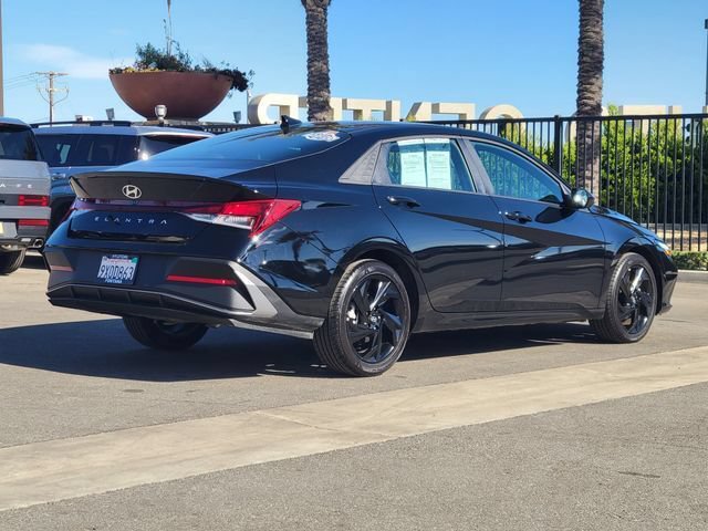 Certified 2026 Hyundai Elantra Sport w/ Cargo Package FWD image 4