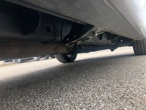 Used 2019 Ford Expedition Limited AWD/4WD image 23