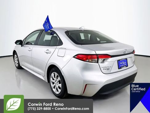 Used 2025 Toyota Corolla LE image 5