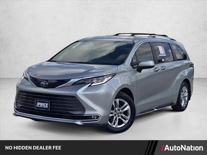 Used 2023 Toyota Sienna Limited