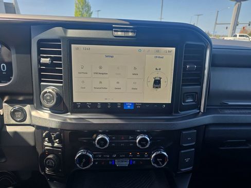 Used 2025 Ford F350 Platinum w/ Tremor Off-Road Package AWD/4WD image 16