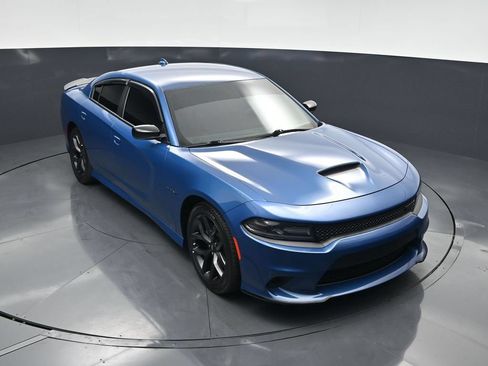 Used 2021 Dodge Charger R/T w/ Plus Group RWD image 40
