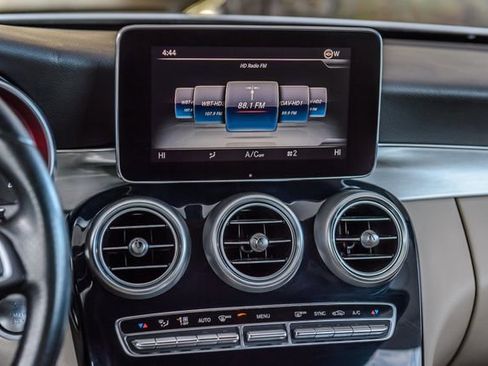 Used 2017 Mercedes-Benz C 300 4MATIC Cabriolet image 38