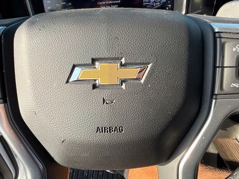 Used 2026 Chevrolet Silverado 1500 LT w/ Texas Edition Plus AWD/4WD image 28