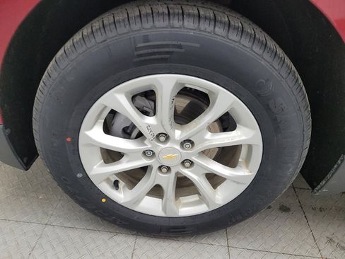 Used 2020 Chevrolet Equinox LT image 31