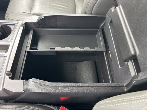 Used 2019 Ford F150 XLT w/ Equipment Group 302A Luxury AWD/4WD image 30