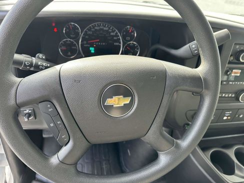 New 2025 Chevrolet Express 2500 w/ Driver Convenience Package image 6