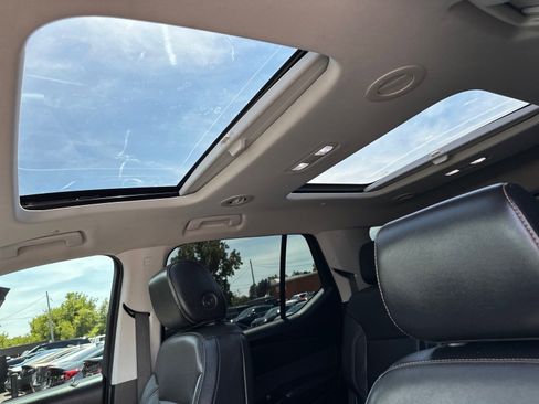 Used 2018 Chevrolet Traverse Premier w/ Redline Edition AWD/4WD image 25