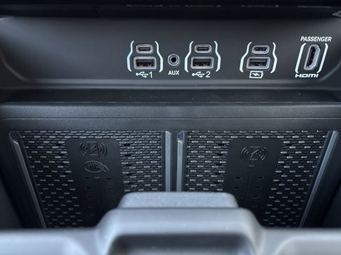 New 2026 RAM 1500 Limited image 31