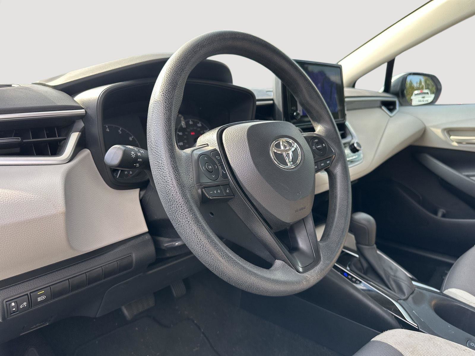 Certified 2024 Toyota Corolla LE FWD image 11