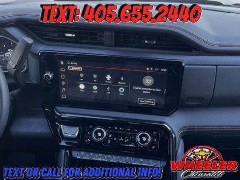 Used 2025 GMC Sierra 2500 AT4 w/ AT4 Premium Plus Package image 19