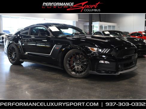 Used 2017 Ford Mustang GT Premium w/ GT Performance Package RWD image 1