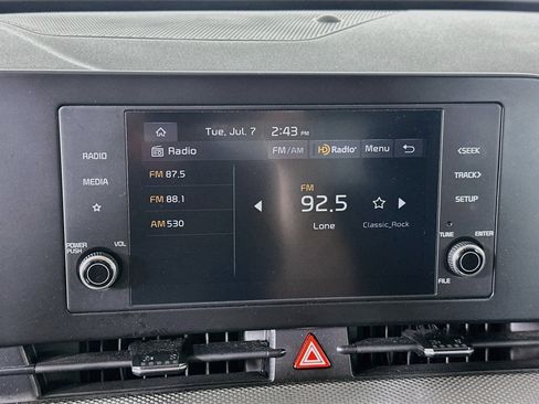 Used 2025 Kia Sportage LX FWD image 21